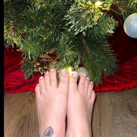 Naakte gelekte OnlyFans-foto van Mary Jane