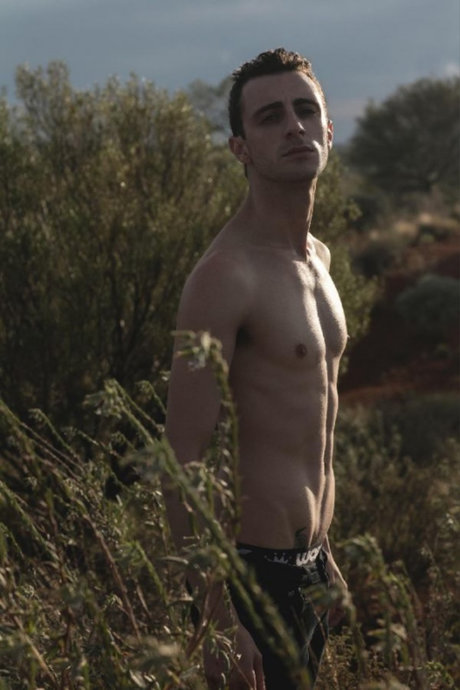 Naakte gelekte OnlyFans-foto van Beau Valentine