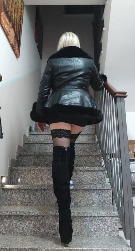 Naakte gelekte OnlyFans-foto van  Melissa Dubr 