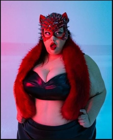 Naakte gelekte OnlyFans-foto van Anactingangel