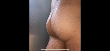 Naakte gelekte OnlyFans-foto van Melbwestboy91