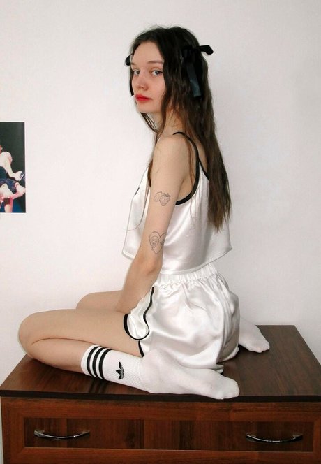 Naakte gelekte OnlyFans-foto van Litlonn