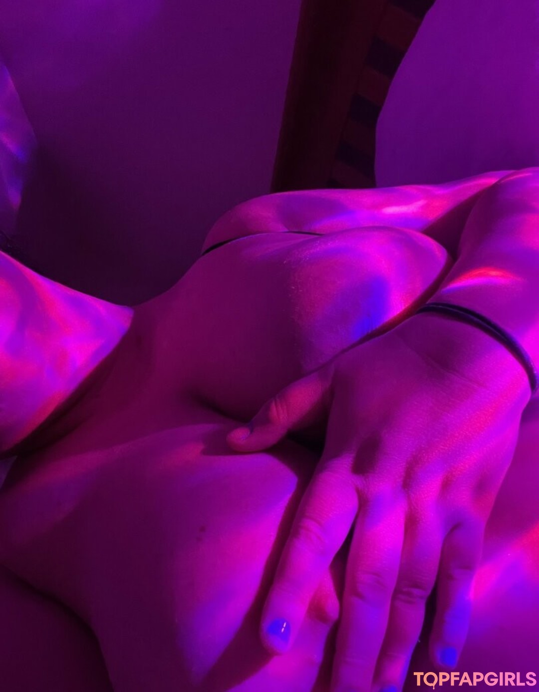 Naakte gelekte OnlyFans-foto van Caseystreams #80 Naakte gelekte OnlyFans-foto van Caseystreams #80