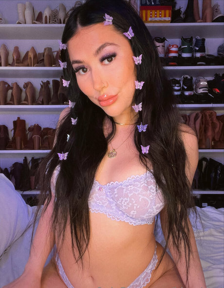 Divinedaniela