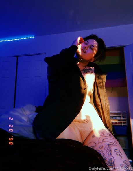 Naakte gelekte OnlyFans-foto van Jbaby718