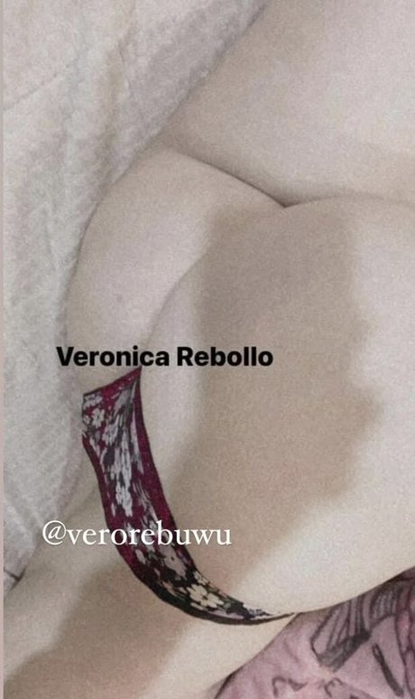 Naakte gelekte OnlyFans-foto van Veronica Rebollo
