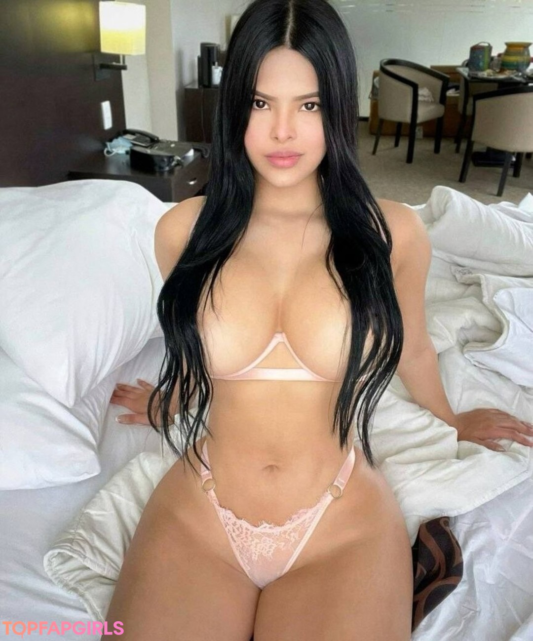 Naakte gelekte OnlyFans-foto van Kimberly Delagdo Alvarez #52 Naakte gelekte OnlyFans-foto van Kimberly Delagdo Alvarez #52