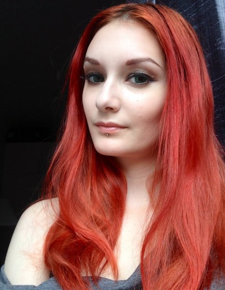 Naakte gelekte OnlyFans-foto van Vixena Siren