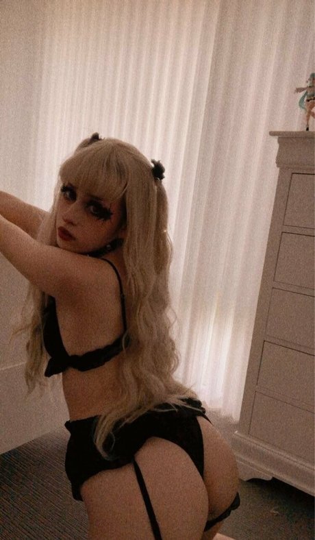 Naakte gelekte OnlyFans-foto van Strawberryjaz