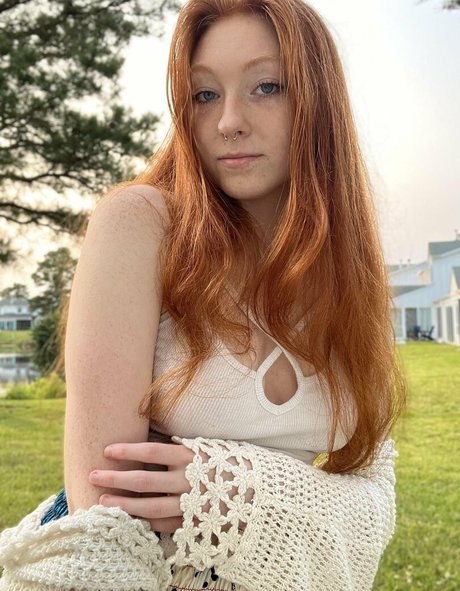 Naakte gelekte OnlyFans-foto van Strawberryshortkay