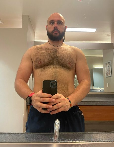 Naakte gelekte OnlyFans-foto van Tiktokcody