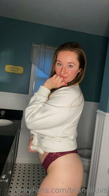 Naakte gelekte OnlyFans-foto van Brandiluvs