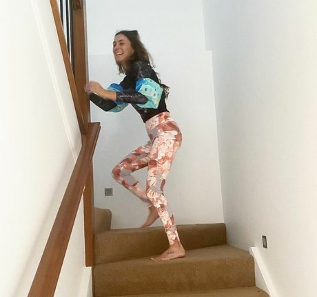 Naakte gelekte OnlyFans-foto van Amy Shark