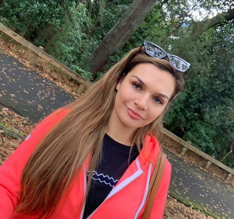 Naakte gelekte OnlyFans-foto van Lana D