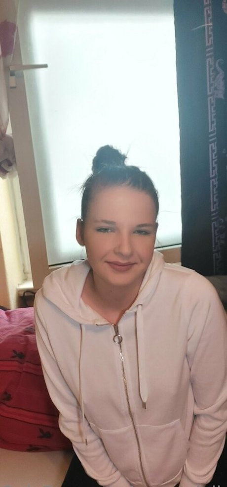 Naakte gelekte OnlyFans-foto van Sweetlollypopgirl