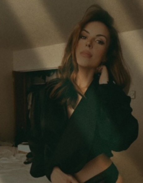 Naakte gelekte OnlyFans-foto van Curiositykilledkay