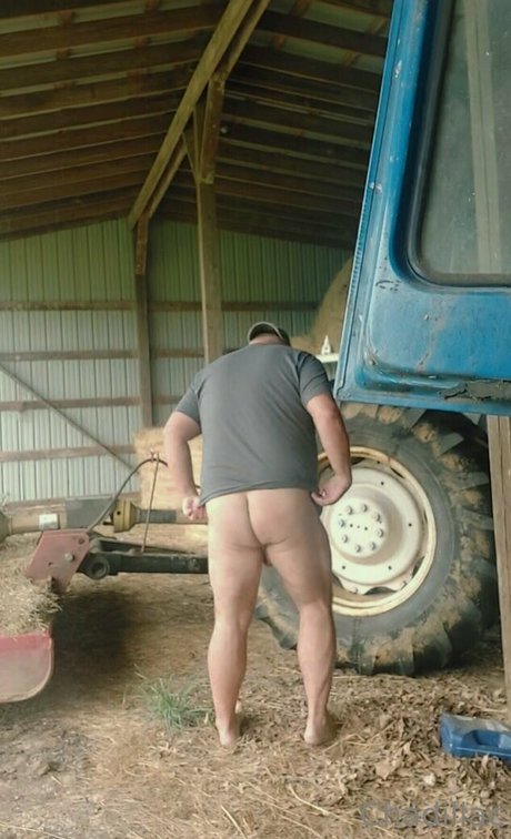 Naakte gelekte OnlyFans-foto van Chadillac42