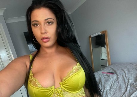 Miaadamz19