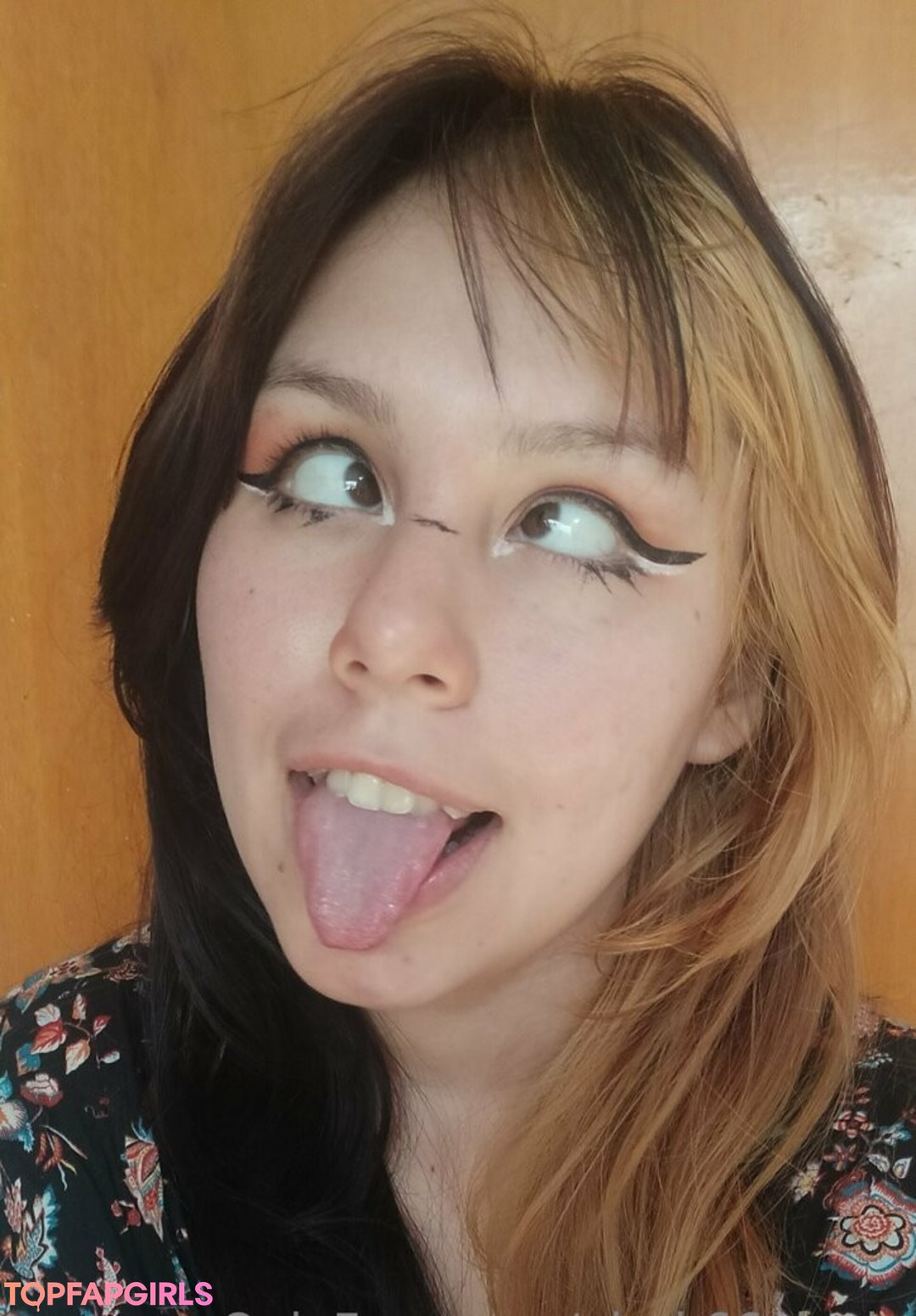 Naakte gelekte OnlyFans-foto van Alrak66elocin #93 Naakte gelekte OnlyFans-foto van Alrak66elocin #93