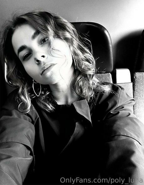 Poly_luna