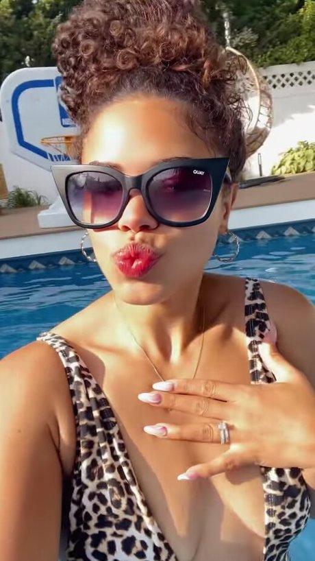 Naakte gelekte OnlyFans-foto van Walessa Munoz