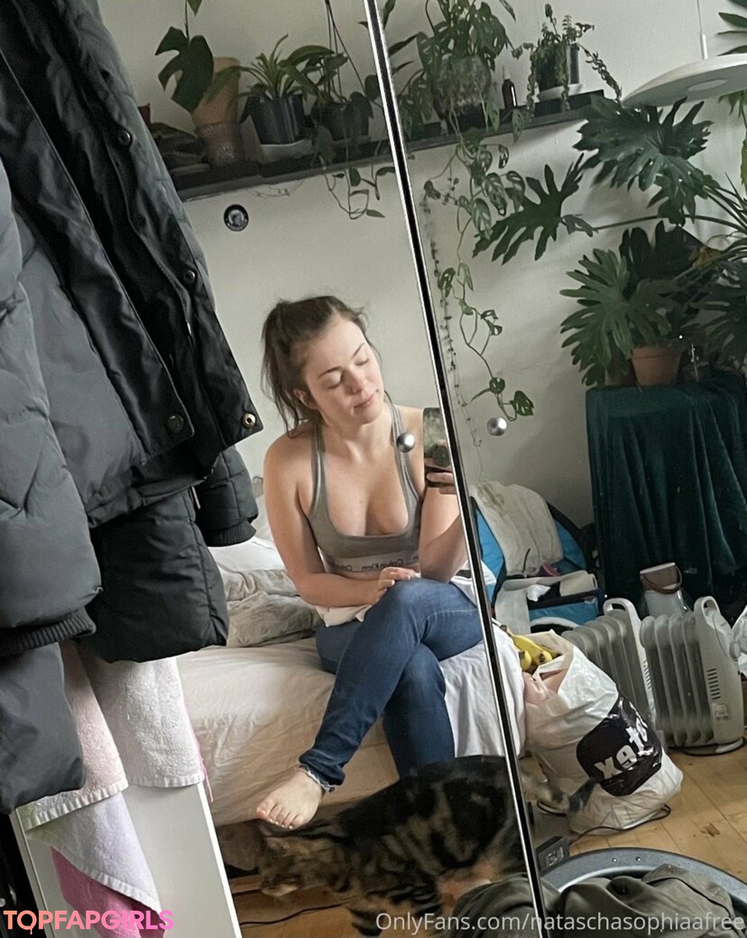 Naakte gelekte OnlyFans-foto van Nataschasophiaafree #8 Naakte gelekte OnlyFans-foto van Nataschasophiaafree #8