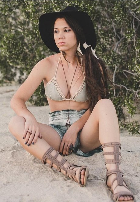 Naakte gelekte OnlyFans-foto van Makenna Gott