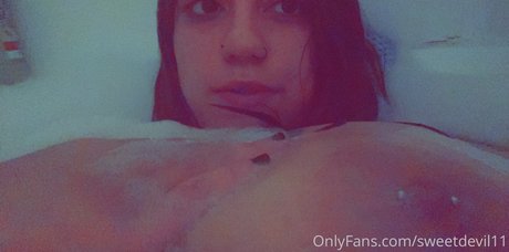 Naakte gelekte OnlyFans-foto van Naynayswrld