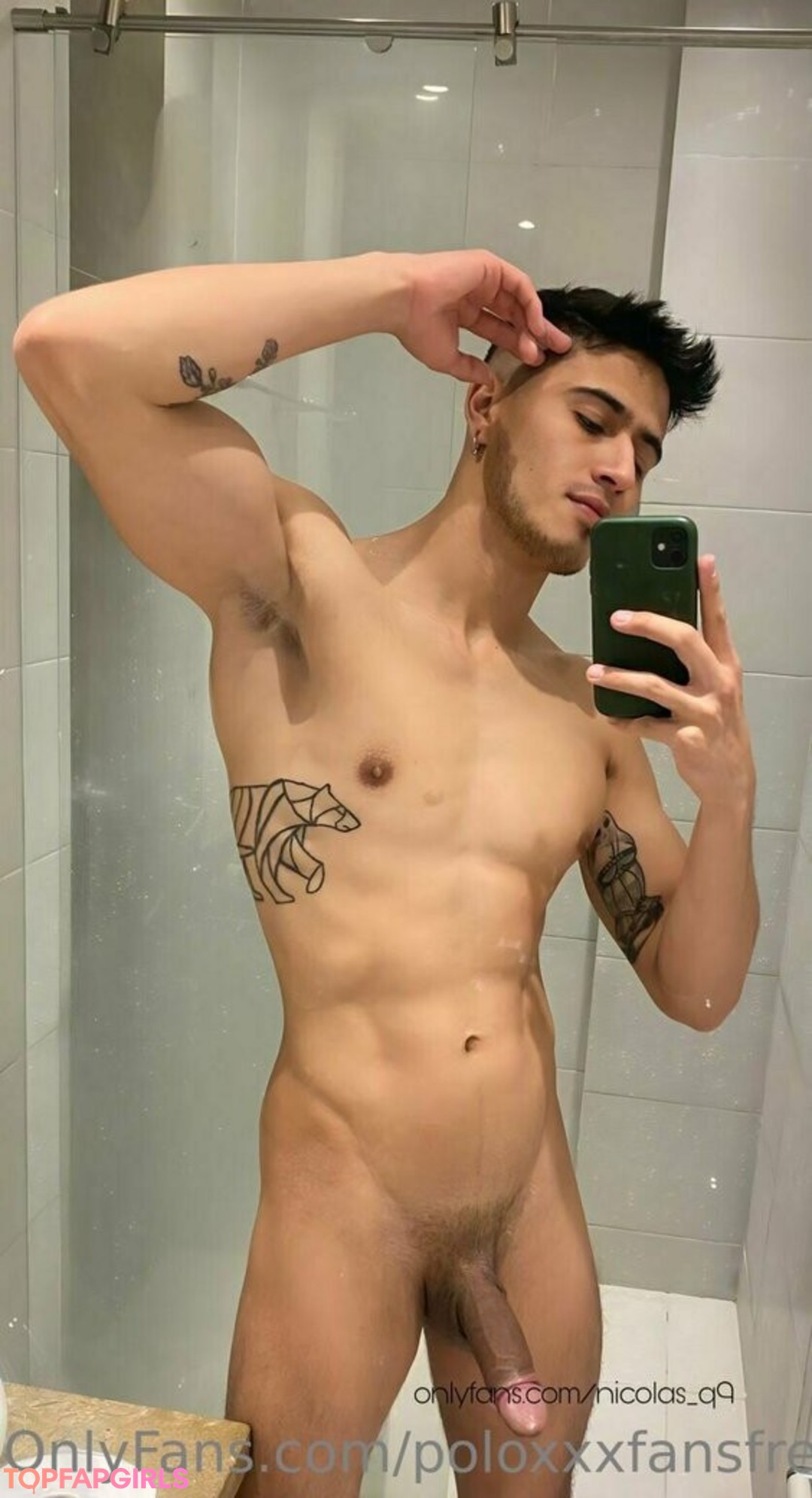 Naakte gelekte OnlyFans-foto van Poloxxxfansfree1 #43 Naakte gelekte OnlyFans-foto van Poloxxxfansfree1 #43