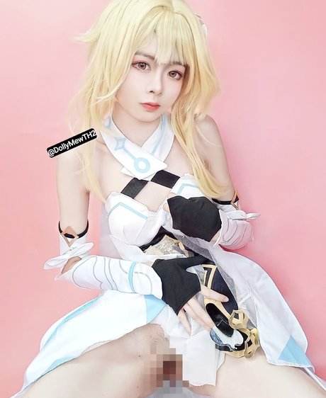 Naakte gelekte OnlyFans-foto van Dollymewth