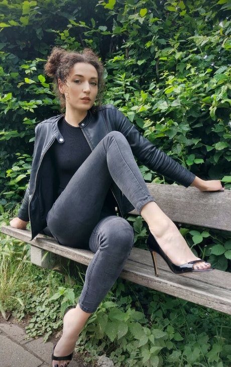 Naakte gelekte OnlyFans-foto van Msdidik