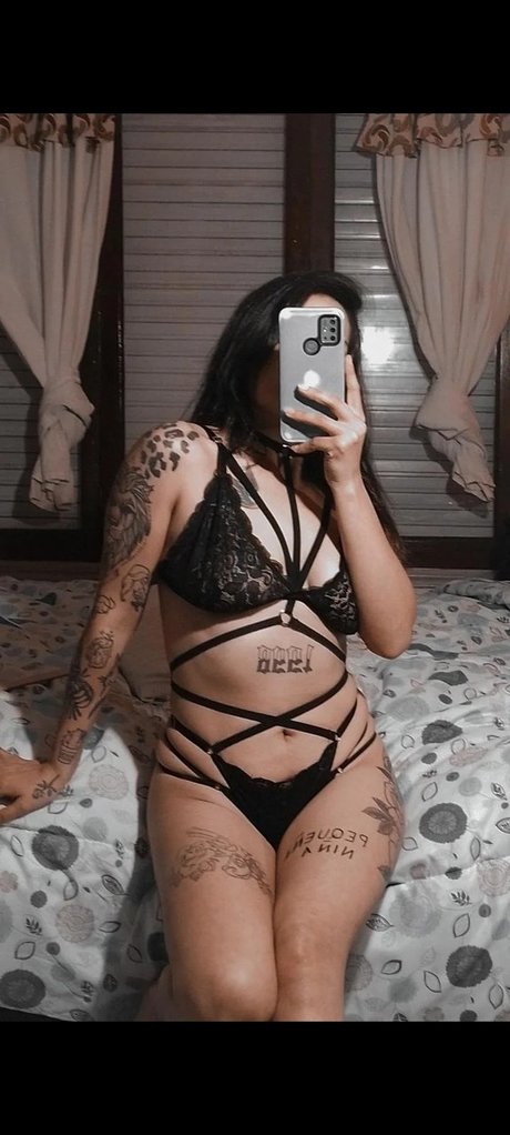 Naakte gelekte OnlyFans-foto van Mica Caporalletti