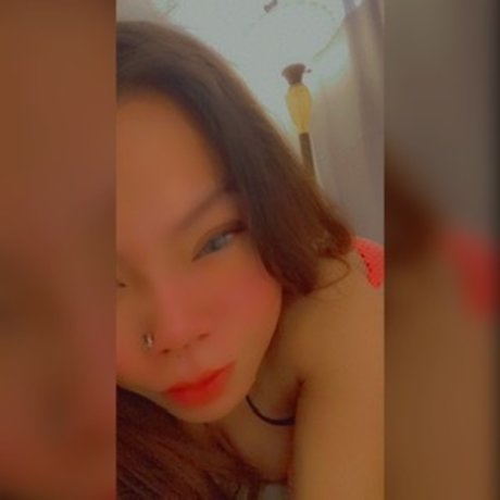 Naakte gelekte OnlyFans-foto van Gh