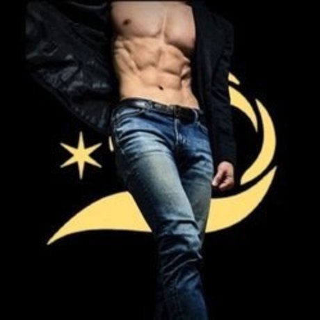 Naakte gelekte OnlyFans-foto van Mett