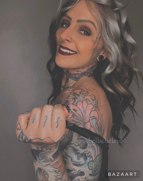 Naakte gelekte OnlyFans-foto van Rochele