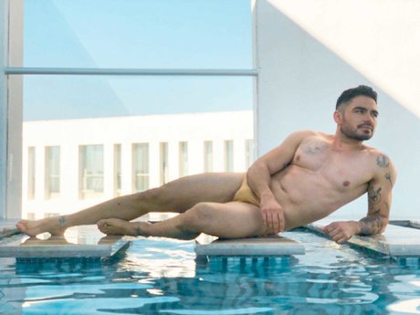 Naakte gelekte OnlyFans-foto van Mijuanrey