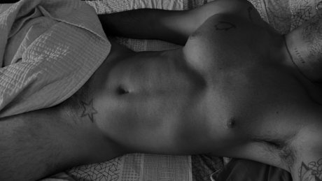 Naakte gelekte OnlyFans-foto van Miguel Wolf