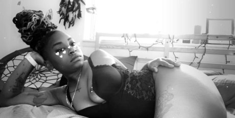 Naakte gelekte OnlyFans-foto van T