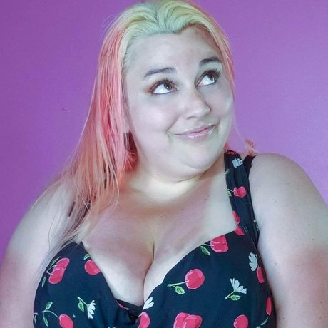 Naakte gelekte OnlyFans-foto van Michelle Montana