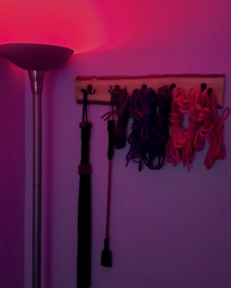 Naakte gelekte OnlyFans-foto van Andrew