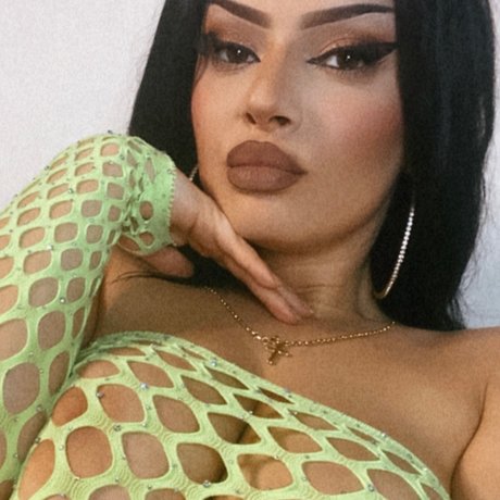 Naakte gelekte OnlyFans-foto van Mileenakent