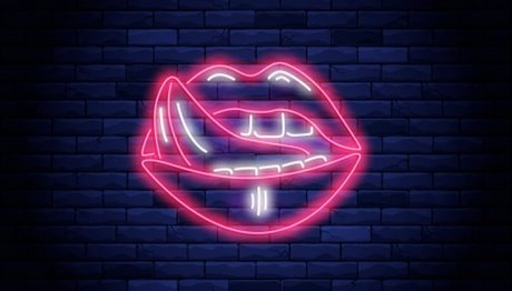 Naakte gelekte OnlyFans-foto van Miss Saturno