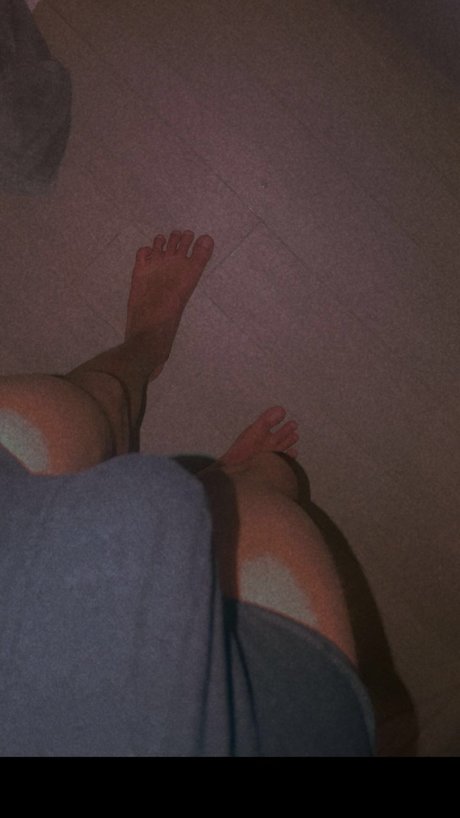 Naakte gelekte OnlyFans-foto van Samuel