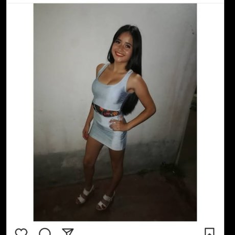 Naakte gelekte OnlyFans-foto van Melani Figueroa