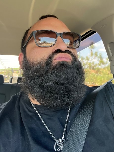Naakte gelekte OnlyFans-foto van Misfit