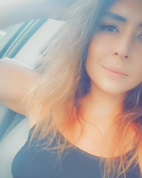 Naakte gelekte OnlyFans-foto van Momma Nels