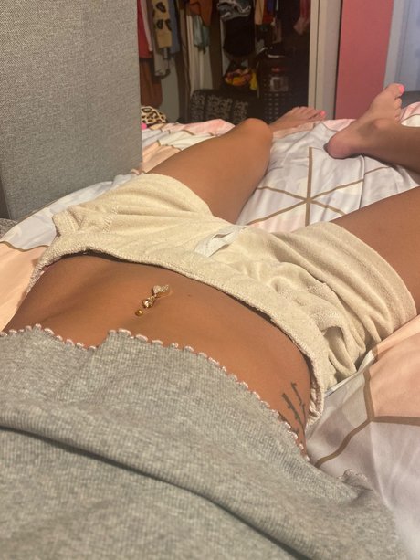 Naakte gelekte OnlyFans-foto van Jennifer