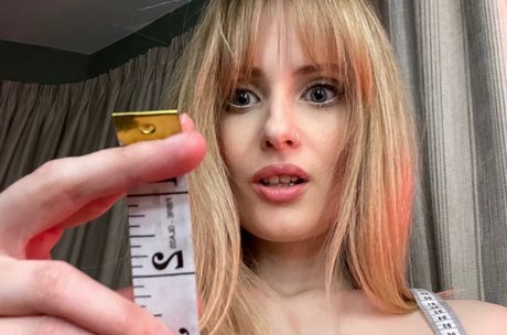 Naakte gelekte OnlyFans-foto van Jessicalousph