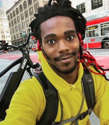 Naakte gelekte OnlyFans-foto van Jermaine Ellis