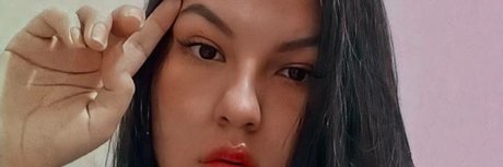 Naakte gelekte OnlyFans-foto van Bella